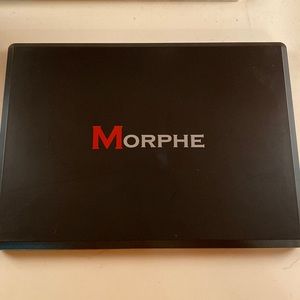 Morphe 35F eye shadow palette
